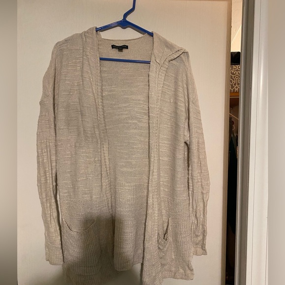 Cardigan - Picture 1 of 2